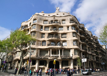 La fachada de la Pedrera